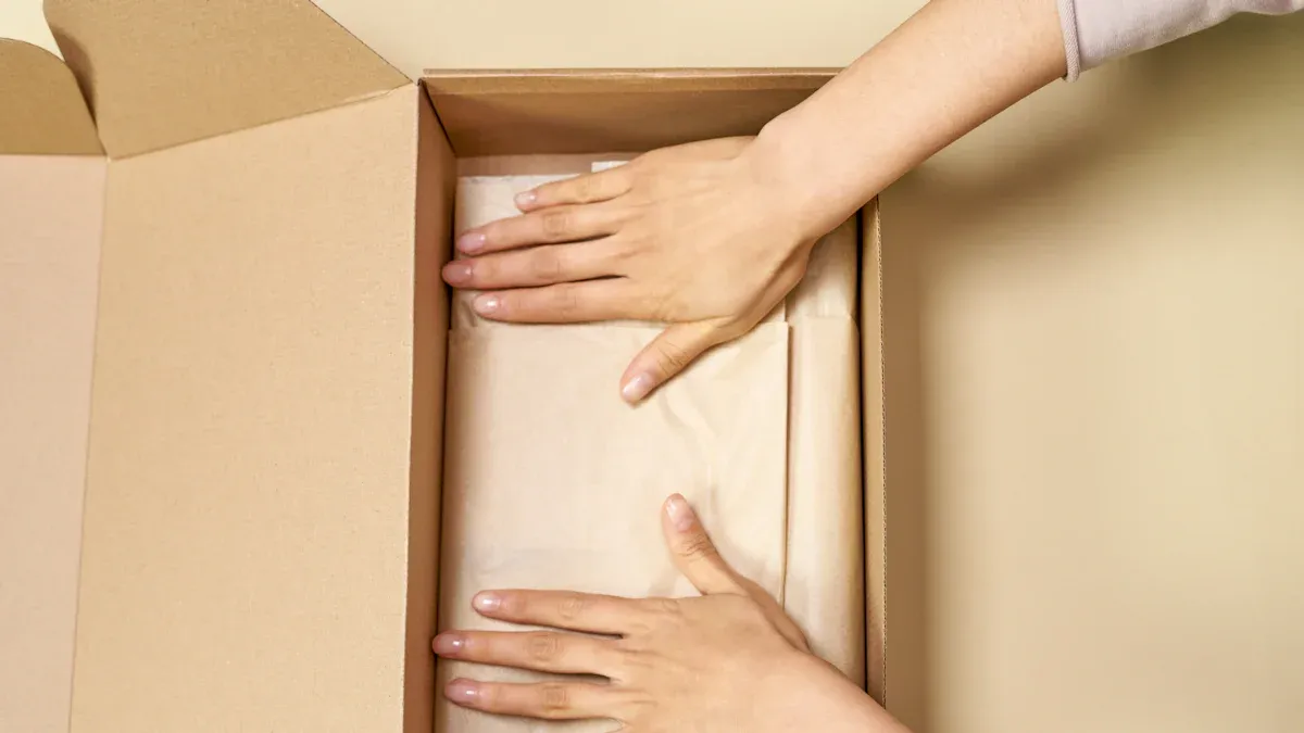 トップホールセールパッケージングが会社を供給しています